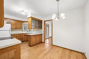 4231 Lilac Dr N, Robbinsdale, MN 55422 - Photo 10