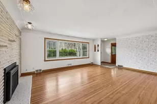 4231 Lilac Dr N, Robbinsdale, MN 55422 - Photo 4
