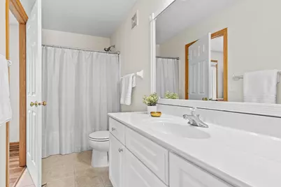 9724 Geisler Road, Eden Prairie, MN 55347 - Photo 38