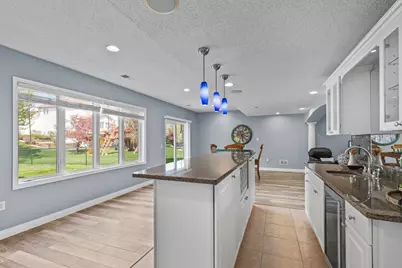 9724 Geisler Road, Eden Prairie, MN 55347 - Photo 46