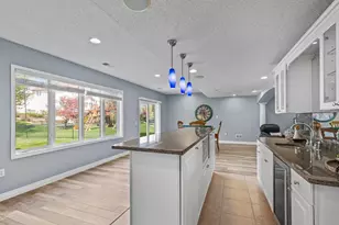 9724 Geisler Rd, Eden Prairie, MN 55347 - Photo 46