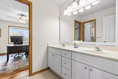 9724 Geisler Road, Eden Prairie, MN 55347 - Photo 30