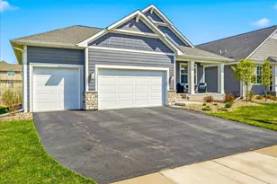 4902 127th Cir NE, Blaine, MN 55449 - Photo 4