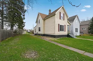 5820 John Ave, Superior, WI 54880 - Photo 2