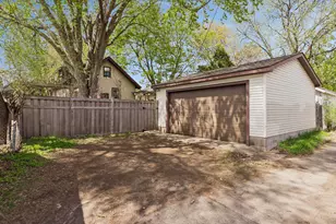 3545 18th Ave S, Minneapolis, MN 55407 - Photo 30