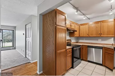 400 Shelard Parkway #203, Saint Louis Park, MN 55426 - Photo 10