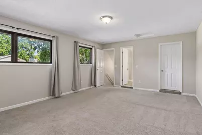 6748 Gretchen Court N, Oakdale, MN 55128 - Photo 30