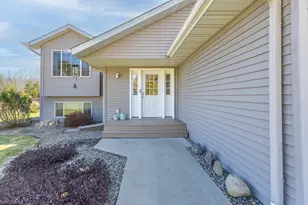 10894 Spring Dr NW, Bemidji, MN 56601 - Photo 4