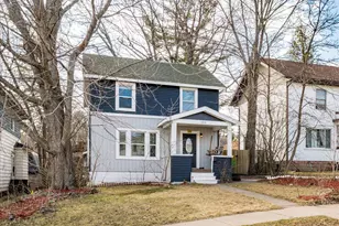 1515 N 9th Ave E, Duluth, MN 55805 - Photo 1