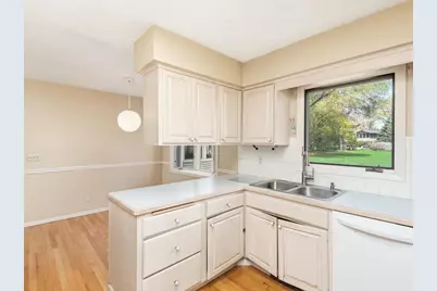 18130 19th Avenue N, Plymouth, MN 55447 - Photo 12