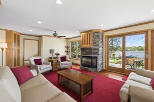 799 Heinel Dr, Roseville, MN 55113 - Photo 22
