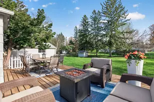 304 Lion Ln, Shoreview, MN 55126 - Photo 4
