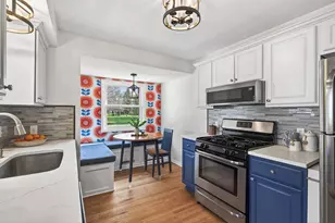304 Lion Ln, Shoreview, MN 55126 - Photo 8