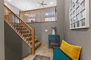 1761 Philipp Dr, Shakopee, MN 55379 - Photo 6