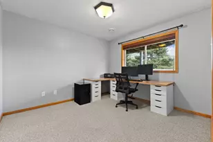 1761 Philipp Dr, Shakopee, MN 55379 - Photo 32