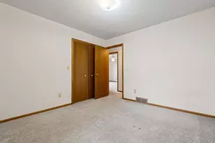 425 W Franklin St, Morristown, MN 55052 - Photo 20