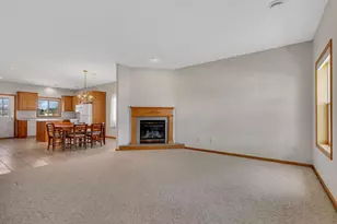 1731 Knottingham Dr, Sartell, MN 56377 - Photo 4