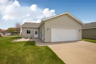 1731 Knottingham Dr, Sartell, MN 56377 - Photo 22