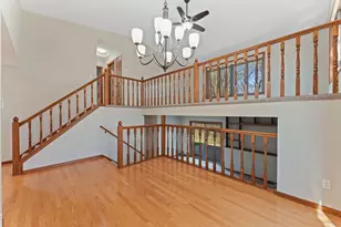 1407 Rebecca Ln, Eagan, MN 55122 - Photo 6