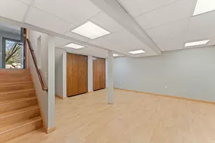 1407 Rebecca Ln, Eagan, MN 55122 - Photo 10