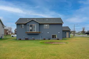 800 2nd Ave SW, Rice, MN 56367 - Photo 16