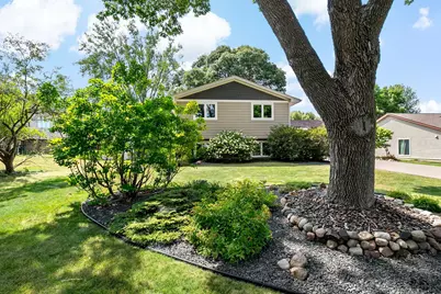 11958 Crane Street NW, Coon Rapids, MN 55448 - Photo 2