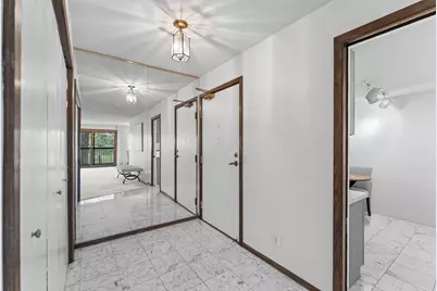 8549 Irwin Road #239, Bloomington, MN 55437 - Photo 6