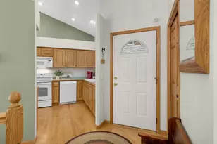 418 97th Ave NW, Coon Rapids, MN 55433 - Photo 12