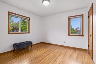 1939 Munster Avenue, Saint Paul, MN 55116 - Photo 26