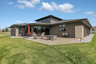 2137 Tamarack Dr, Saint Cloud, MN 56301 - Photo 24