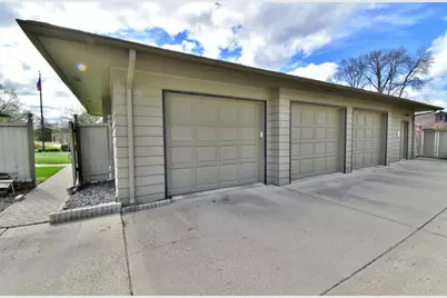 1300 Kilian Boulevard SE, Saint Cloud, MN 56304 - Photo 60