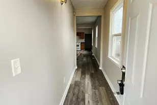 1274 Edgerton St, Saint Paul, MN 55130 - Photo 2