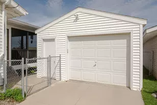 4906 18 1/2 Ave NW, Rochester, MN 55901 - Photo 30