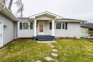 10715 15th Ave N, Plymouth, MN 55441 - Photo 2