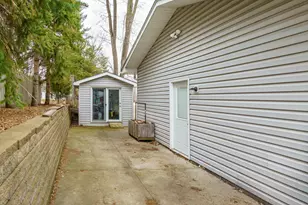 10715 15th Ave N, Plymouth, MN 55441 - Photo 40