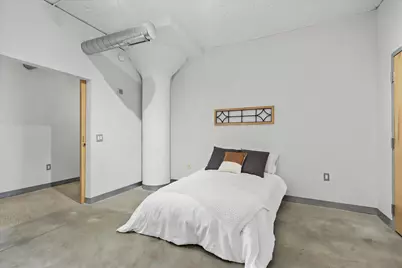 2929 Chicago Avenue #1002, Minneapolis, MN 55407 - Photo 24