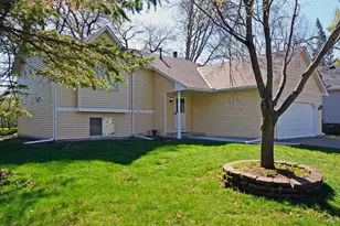 1799 Hilo Ave N, Oakdale, MN 55128 - Photo 2
