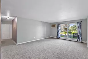 2011 E 122nd St, Burnsville, MN 55337 - Photo 6