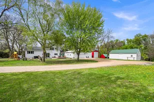 1730 E 260th St, New Prague, MN 56071 - Photo 1