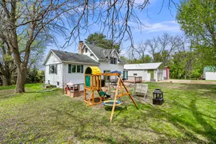 1730 E 260th St, New Prague, MN 56071 - Photo 2