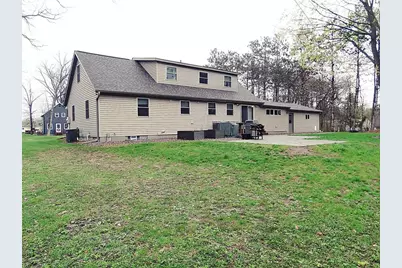 812 E Barker Street, Rice Lake, WI 54868 - Photo 2