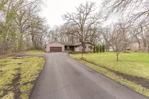 728 S Woodland Dr, Fergus Falls, MN 56537 - Photo 18