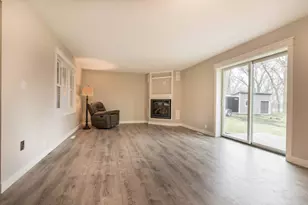 728 S Woodland Dr, Fergus Falls, MN 56537 - Photo 24