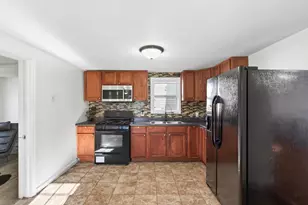 773 Magnolia Ave E, Saint Paul, MN 55106 - Photo 4