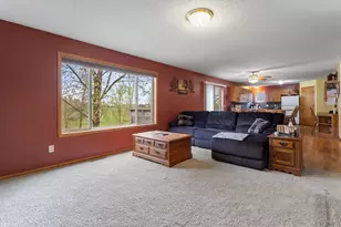 7531 E 250th St, Elko New Market, MN 55020 - Photo 6