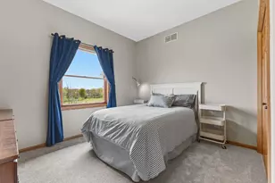 744 Theis Dr, Shakopee, MN 55379 - Photo 30
