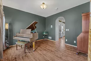 744 Theis Dr, Shakopee, MN 55379 - Photo 20