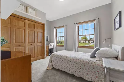744 Theis Drive, Shakopee, MN 55379 - Photo 28