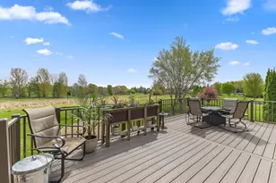 744 Theis Dr, Shakopee, MN 55379 - Photo 44