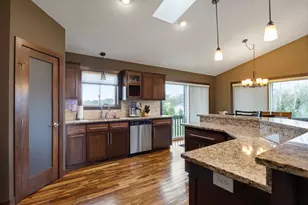 24065 Leo St NE, Stacy, MN 55079 - Photo 6
